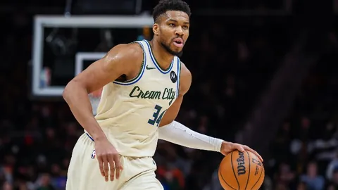 “光明之途：小学迎来首位“眼镜娃”挑战“零近视”目标”